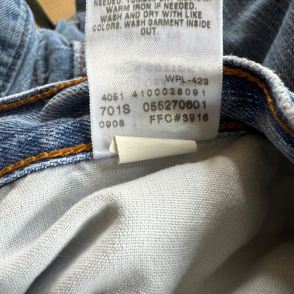 Levis 527 Jeans Mens 30x32 Blue Denim Low Boot Cut Western Rancher Cowboy Grunge - Picture 12 of 14